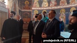 Andrija Mandić i i Milorad Dodik u Hramu Srpske pravoslavne crkve (27. februar, Podgorica)