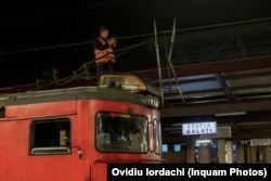 Peste 900 din cele 1.100 de locomotive din parcul CFR Călători sunt fabricate înainte de 1989.