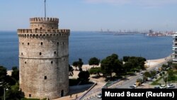 Bileta kthyese nga Prishtina në Selanik të Greqisë është 20 euro. 