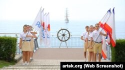 Участники смены в детском центре «Артек». Крым, май 2024 года 