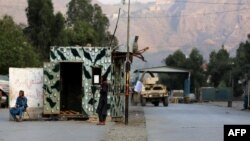 مسیر منتهی به دروازهٔ تورخم 