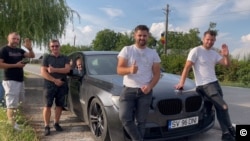 Străjerii Pădurilor - Guby, Csaba, Daniel, Mihai și Dani (de la stânga la dreapta)