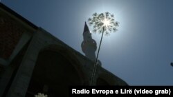 Një xhami në Kosovë. Fotografi nga arkivi.