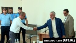 Armenia - Former President Serzh Sarkisian arrives for a court hearing in Yerevan, August 10, 2023.