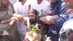 سرکاري کارکوونکو د تنخاګانو زیاتولو لپاره مظاهره کړې ده