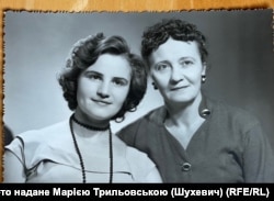 Наталія Березинська-Шухевич -дружина Романа Шухевича з донькою Марією Трильовською (Шухевич) , Львів, 60-ті роки ХХ століття