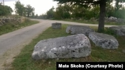 Stećci u selo Rasno, mart 2024.