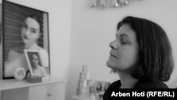 Milihate je jednom primijetila tragove nasilja na tijelu svoje kćerke, koja joj je rekla da je pala