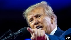 Donald Trump la conferința organizației ultra-conservatoare CPAC
