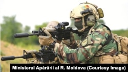 Moldovan soldiers take part in a training exercise in 2024.