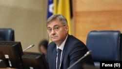 Predsjedavajući Predstavničkog doma Parlamentarne skupštine Bosne i Hercegovine Denis Zvizdić.