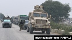 د پاکستان د پوځ لسګونه سرتېرو د ډېسېمبر پر ۱۵مه په ټانک ښار کې ګزمه وکړه. 