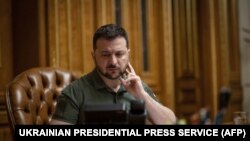 Зеленский Си Цзинпин менен сүйлөшүү маалында. 26-апрель, 2023-жыл