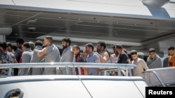 La 15 iunie 2023, supraviețuitorii naufragiului navei „Adriana” soseau în portul Kalamata după ce fuseseră salvați din mare. Nouă dintre ei au fost acuzați apoi de trafic de persoane. 