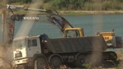 Ископи на суровини без контрола 