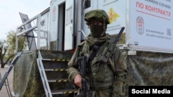 Rusiya Müdafiə Nazirliyi ilə müqavilə imzalayan 1 min 110 Özbəkistan vətəndaşının adlarını dərc olunub 