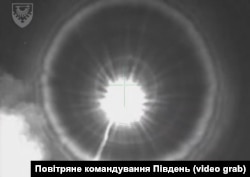 Розвідувальний дрон РФ вибухає в повітрі на Південному напрямку