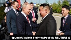 Президент Росії Володимир Путін і голова КНДР Кім Чен Ин, вересень 2023 року