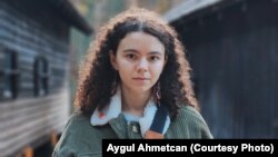 Айгөл Әхмәтҗан