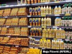 Proizvodi u prodavnici na Kosovu, Severna Mitrovica, 28. juli 2023.