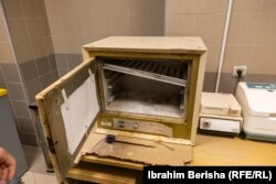 Aparat i vjetër për sterilizim.