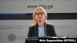 ნათია თურნავა - ეროვნული ბანკის პრეზიდენტი