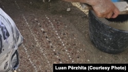 Një nga mozaikët e jashtëm të vilës së zbuluar në Durrës.