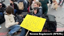 Blokadom saobraćaja na 24 sata do otvaranja biračkog spiska 