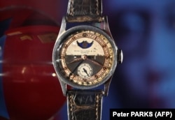 Ručni sat Patek Philippe (Ilustracija)