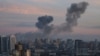 Дим над Києвом під час російського удару 29 грудня