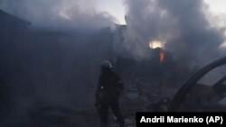 На Дніпропетровщині через атаку РФ пошкоджене транспортне підприємство – виникла пожежа, яку вже загасили. Фото ілюстративне 