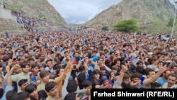 پي ټي اېم وخت په وخت د ناامنۍ او بشري حقونو سرغړونو پرضد غونډې، جلسې او لاریونونه کوي - پخوانی انځور. 