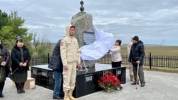 Шин-Мер эвлахь Сталинан махках баьхначарна лерина хIолам хIоттор. Кетченеровскан кIоштан администрацин официалан телеграм-каналера схьаэцна сурт