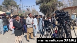 په کوټه کې خبریالان د خپلو حقونو لپاره احتجاج کوي ـ پخوانی انځور.