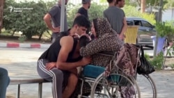 Очајот на една мајка од Газа поради нејзините загинати деца