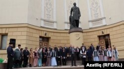 Шигырь бәйрәменнән күренеш