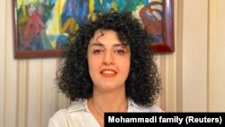 د ۲۰۲۳ز کال د سولې نوبېل جایزې ګټونکې ایرانۍ فعاله نرګس محمدي ـ پخوانی انځور.