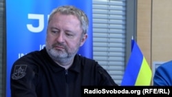 Генпрокурор Андрій Костін заявив, що катування і страти без суду і слідства використовуються як зброя війни, залякування і знищення.