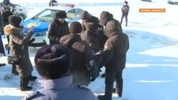 Kazakh Police Detain Protesters Seeking Justice For Victims Of 2022 Crackdown