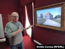 Gáspár Péter, ghidul expoziției dedicate legăturii Claudiei Rhedey cu casa regală britanică.