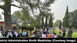 د اتمانزو جرګې مشرانو د ۲۰۲۳م کال د نومبر پر لومړۍ نېټه له حکومت سره خبرې کړې وې. عکس د هغې غونډې دی.