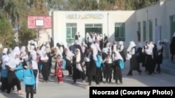 یونیسف تدکید می‌کند که محدودیت بر آموزش دختران از سوی طالبان، آرزوهای کودکان دختر افغان به آینده را محدود کرده است.