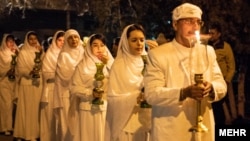 عکس آرشیوی از برگزاری جشن سده در شیراز