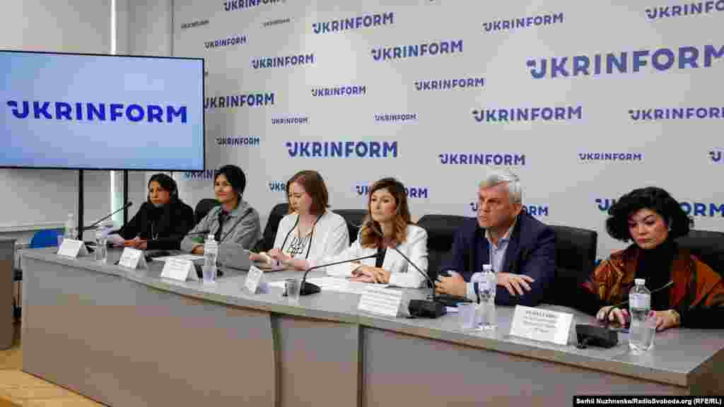 Пресконференція на тему &laquo;Як урятувати Владислава Єсипенка та інших кримських журналістів, ув'язнених Росією?&raquo; відбулась у Києві 5 жовтня 2023 року. Її учасники розповіли про поточну ситуацію, в якій перебувають медійники &ndash; бранці Кремля, включаючи в'язня фрілансера Крим.Реалії Владислава Єсипенка, а також розповіли про представників Росії, причетних до системних переслідувань політв'язнів