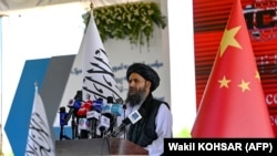 "Миси Айнак" дар Лугар аз сӯи чиниҳо коркард мешавад.