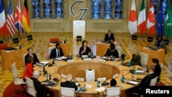 وزرای خارجه هفت کشور صنعتی جهان 