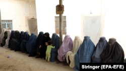 تر دې مخکې نورو ښځو هم د طالبانو په زندانونو کې پر دوی د جنسي تيري ادعاوې کړي دي.