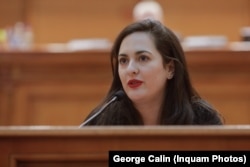 Diana Stoica, de la USR, a inițiat mai multe proiecte de restricționare a jocurilor de noroc.