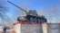 Советский танк T-34, установленный в качестве памятника в окрестностях Нарвы