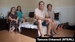 Primiți la început cu brațele deschise, refugiații ucraineni din Georgia sunt amenințați să rămână din nou fără adăpost